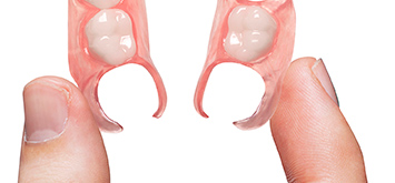 Flexiblen Zahnprothesen